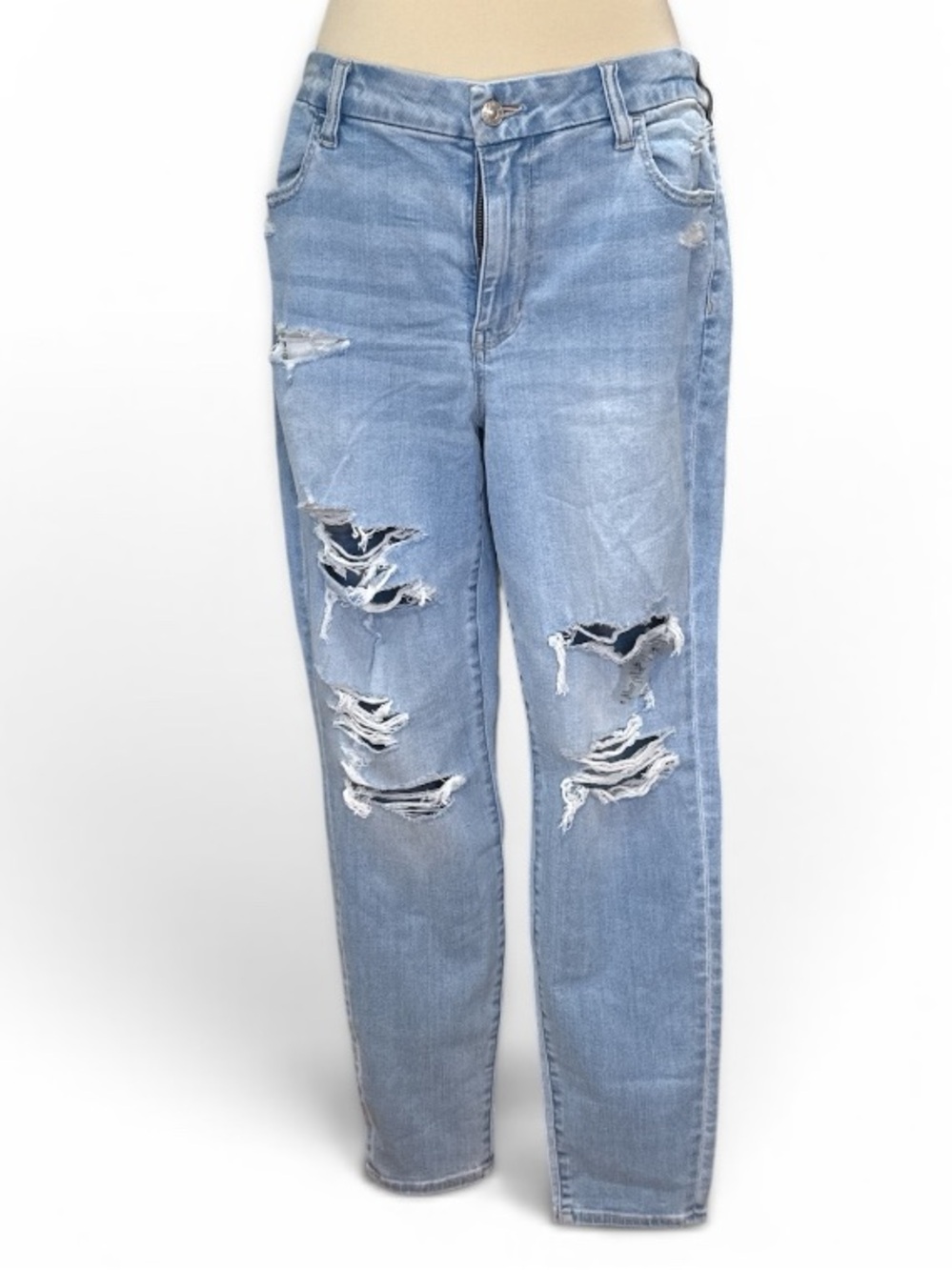American Eagle Outfitters Light Blue Distressed Boyfriend Jeans #518